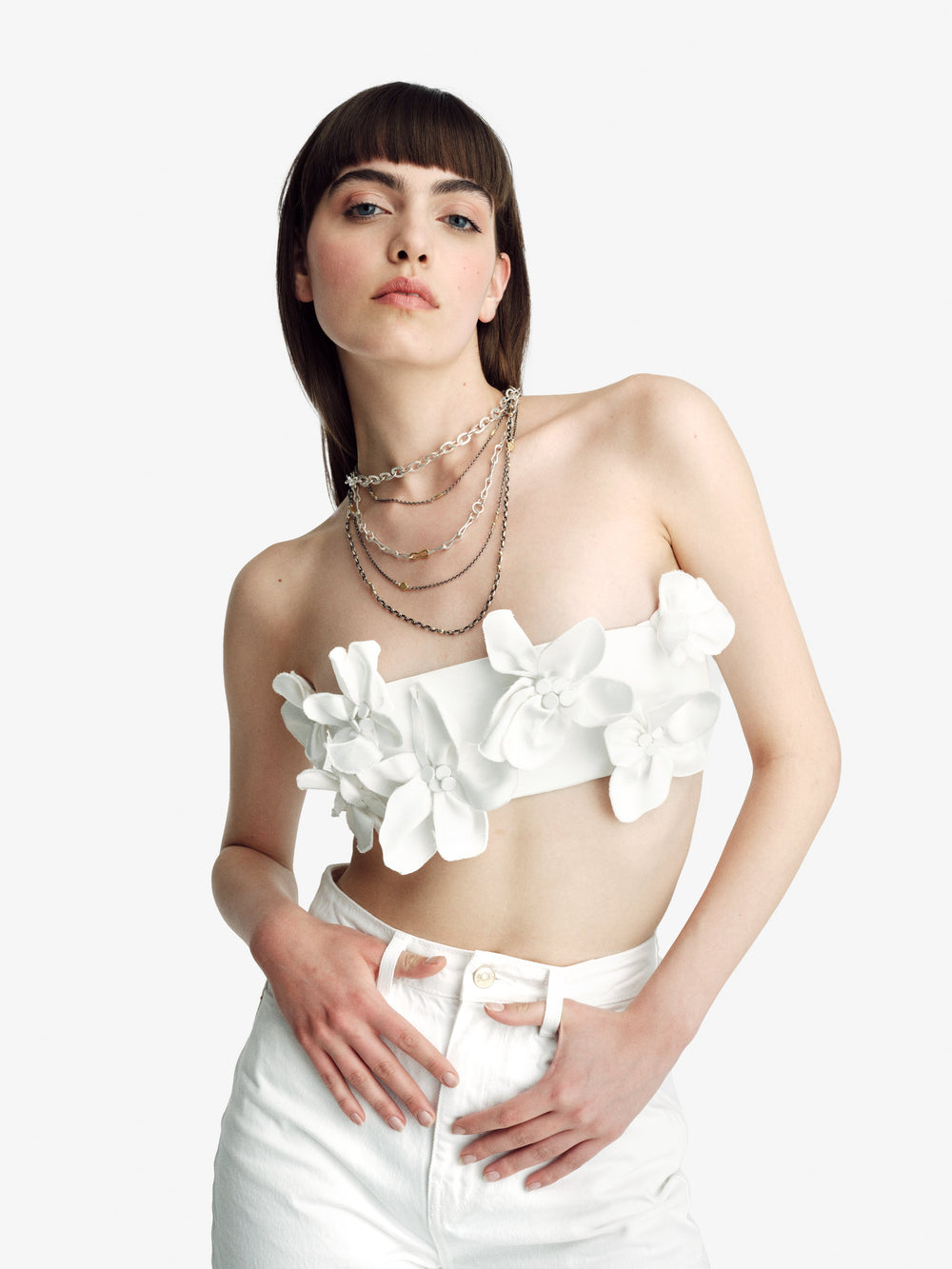 Shine In The Office: The Top Jewellery Styles Preferred by Professional Women in the UK