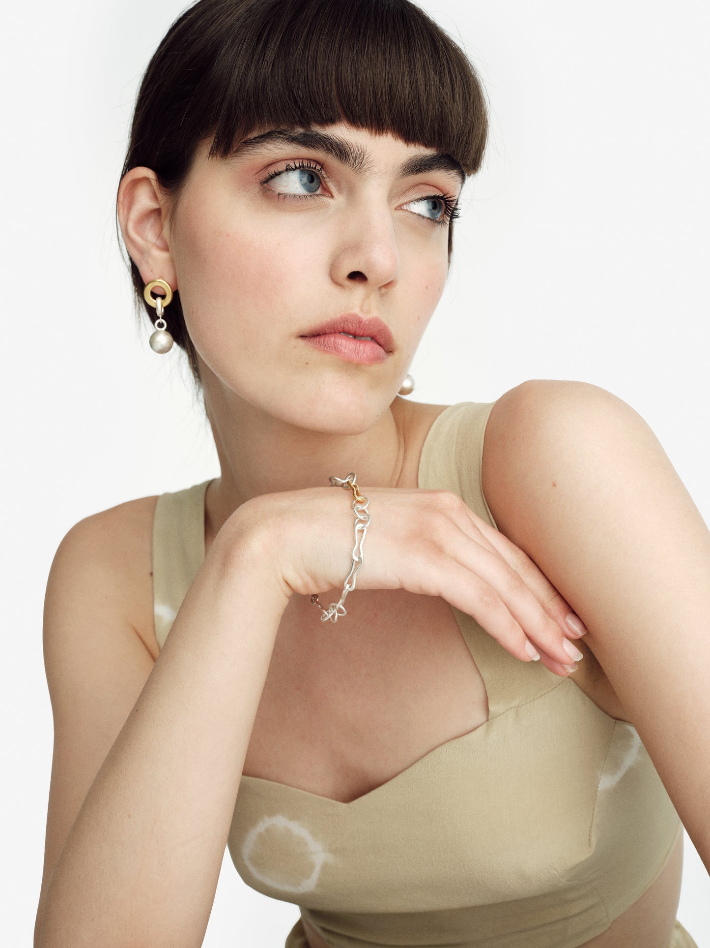 Silver Bead-Gold Circle Stud Earrings - Golden Horn