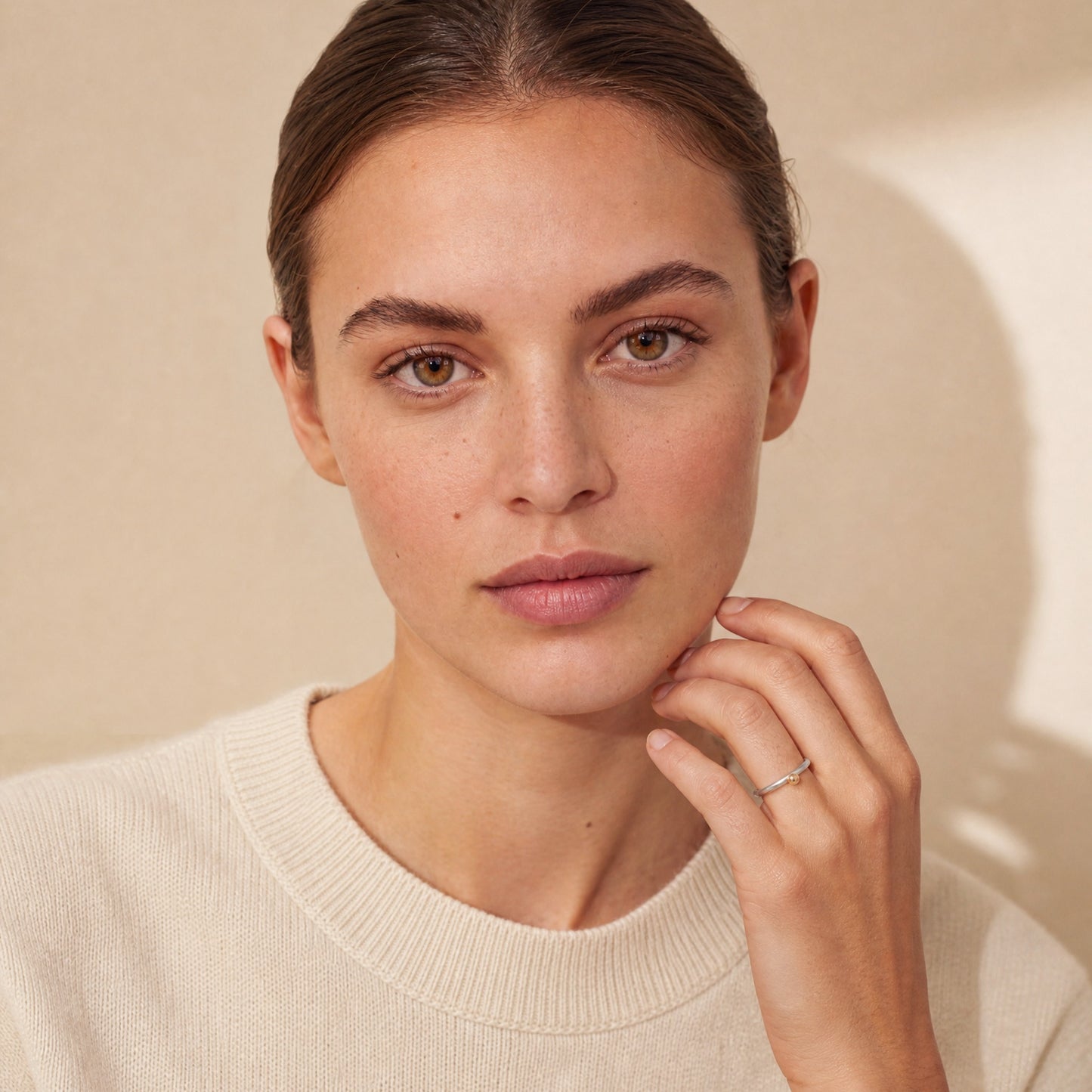 Golden Bubble Dot Circle Stacking Silver Ring worn on model – Golden Horn Jewellery