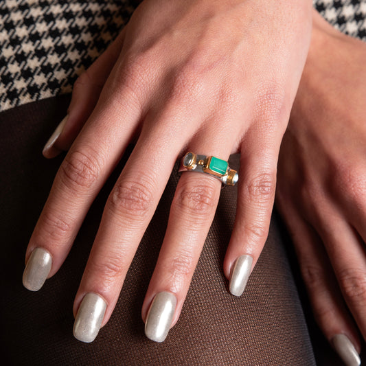 Helen Ring - Golden Horn