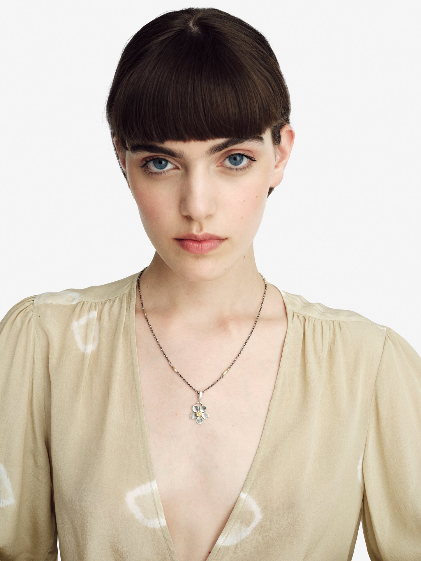 Spring Flower Clip-On Pendant - Golden Horn