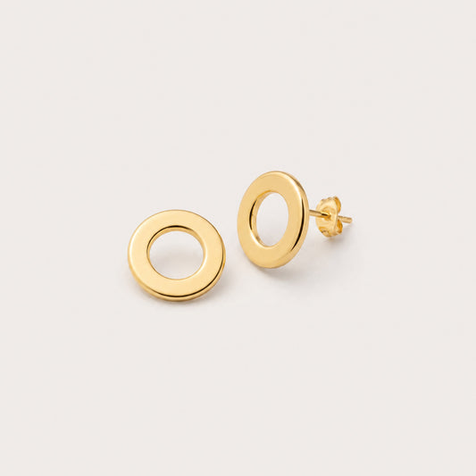 Timeless Circle Stud Earrings in 24k gold plated silver – Golden Horn Jewellery