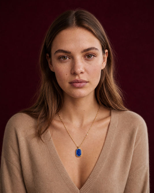 Ancient Bee Agate Pendant Necklace worn – Golden Horn Jewellery