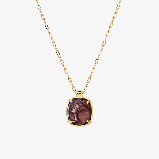 Nefertiti Agate Gold Pendant Necklace – handmade jewellery by Golden Horn