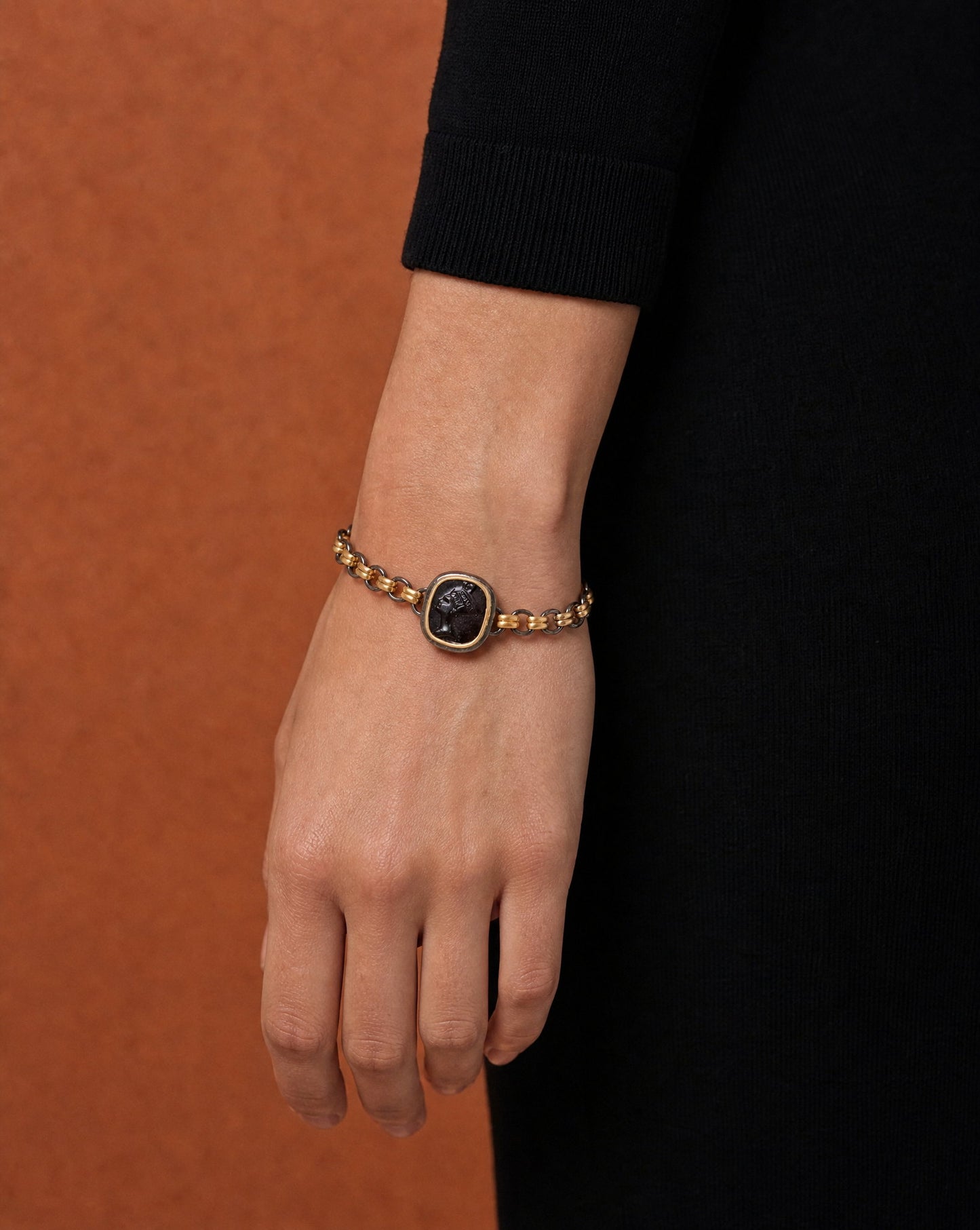 Nefertiti Chalcedony Chain Bracelet on the wrist, close-up – Golden Horn Jewellery