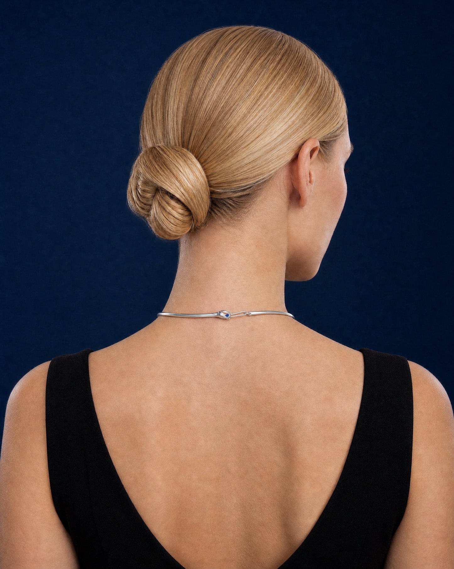 Ouroboros Snake Silver Choker Necklace clasp detail at the nape – Golden Horn Jewellery