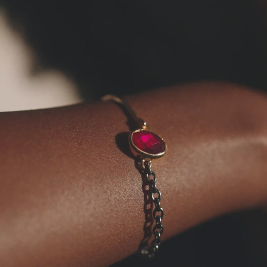 Fuchsia Gem Stone Bracelet - Golden Horn